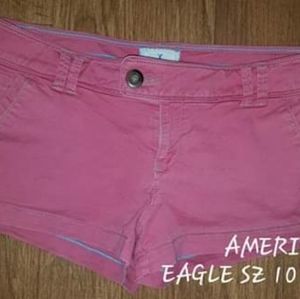 AMERICAN EAGLE SZ 10 EUC